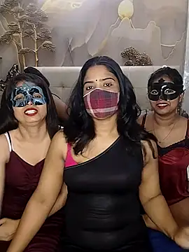 Snapshot of Sexy_anaamika chatting on 05.26.26 Sexy anaamika online show from 05.26.26