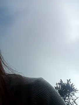 Snapshot of Bianly chatting on 10.26.25 Bianly online show from 10.26.25