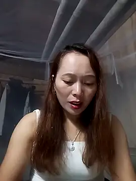 Snapshot of Bianly chatting on 11.01.25 Bianly online show from 11.01.25