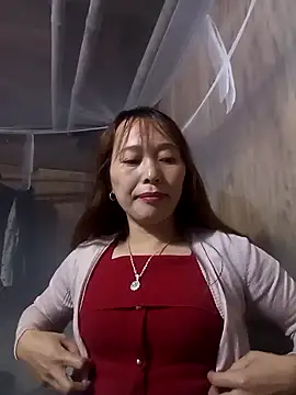 Snapshot of Bianly chatting on 11.04.25 Bianly online show from 11.04.25