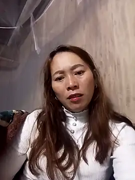 Snapshot of Bianly chatting on 11.05.25 Bianly online show from 11.05.25