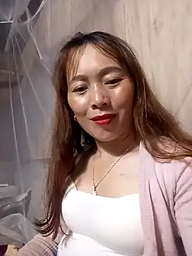 Snapshot of Bianly chatting on 11.08.25 Bianly online show from 11.08.25