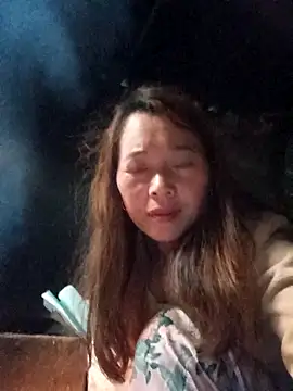 Snapshot of Bianly chatting on 11.19.25 Bianly online show from 11.19.25