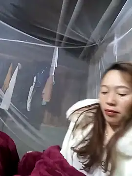 Snapshot of Bianly chatting on 11.21.25 Bianly online show from 11.21.25