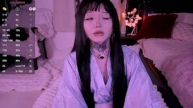 Lein Bone online show from 12.20.25