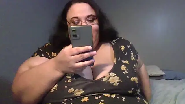 SexyBBW10790 online show from 04.23.26
