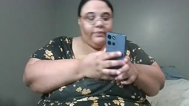 SexyBBW10790 online show from 04.26.26