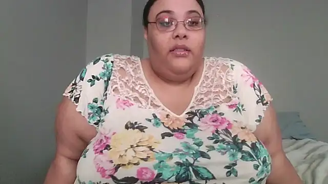 SexyBBW10790 online show from 05.03.26