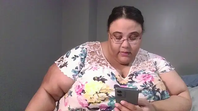 SexyBBW10790 online show from 05.04.26