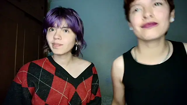 Zafira  Raven online show from 12.21.25