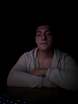 Hotdatev9 online show from 10.18.25