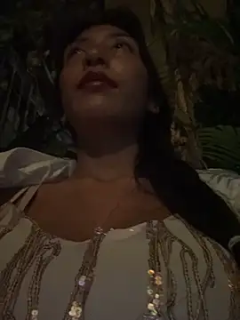 Snapshot of Mavi_roouse_ chatting on 10.05.25 Mavi roouse  online show from 10.05.25