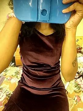 Snapshot of Snaya-baby chatting on 11.10.25 Snaya-baby online show from 11.10.25