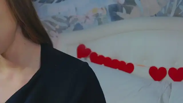 MarilynNova online show from 02.17.26