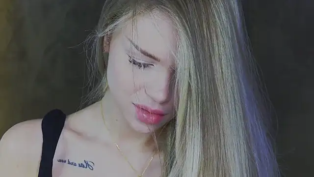 MarilynNova online show from 05.14.26