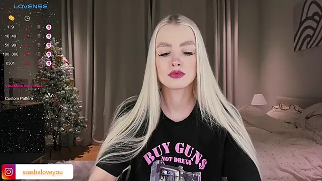 Snapshot of sashaloveyou chatting on 01.07.26 sashaloveyou online show from 01.07.26