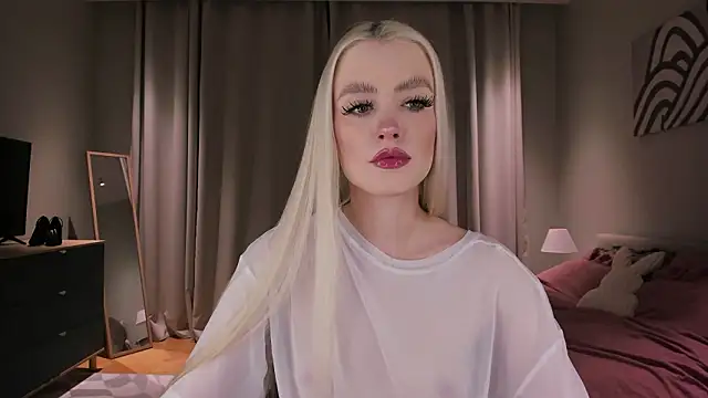 Snapshot of sashaloveyou chatting on 02.28.26 sashaloveyou online show from 02.28.26