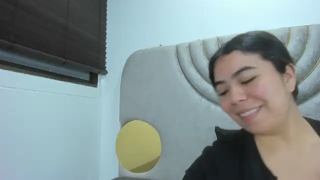 Samy Grey01 online show from 12.23.25