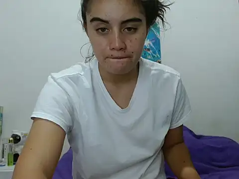 Snapshot of Arieeel_09 chatting on 01.18.26 Arieeel 09 online show from 01.18.26