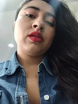 AMATISTA  16 online show from 11.26.25