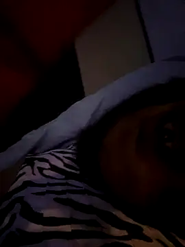 Snapshot of Triggerhappycj100 chatting on 10.28.25 Triggerhappycj100 online show from 10.28.25