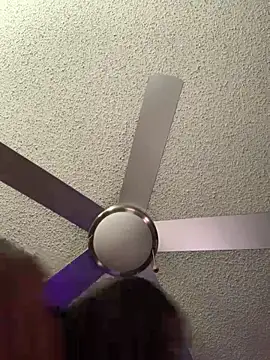 Snapshot of Triggerhappycj100 chatting on 02.12.26 Triggerhappycj100 online show from 02.12.26