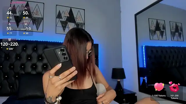 Ebonysweet   online show from 10.27.25