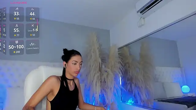 Snapshot of Ebonysweet__ chatting on 06.20.26 Ebonysweet online show from 06.20.26
