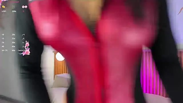 Valleriie  online show from 11.29.25