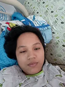 Snapshot of Anny-ly chatting on 12.17.25 Anny-ly online show from 12.17.25