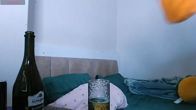 Snapshot of Pizda-Drozda chatting on 01.15.26 Pizda-Drozda online show from 01.15.26