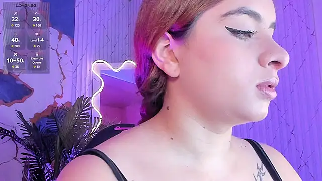 Naomy tay1 online show from 05.02.26