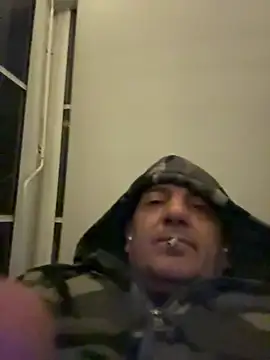 Snapshot of BULLBSX chatting on 03.12.26 BULLBSX online show from 03.12.26