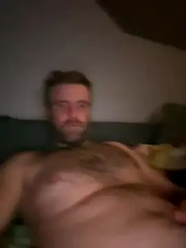 Snapshot of jarda94cz chatting on 11.25.25 jarda94cz online show from 11.25.25