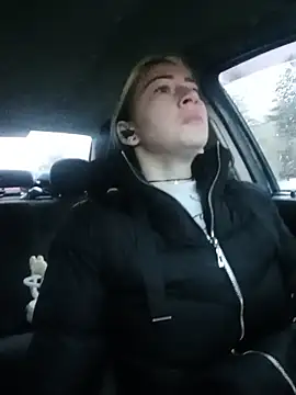 Reina Cummings online show from 11.23.25