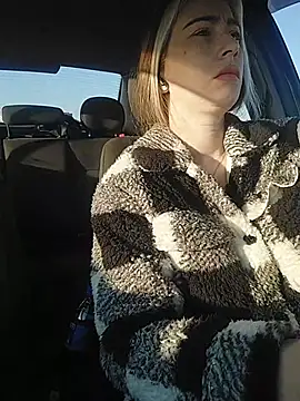 Reina Cummings online show from 02.27.26