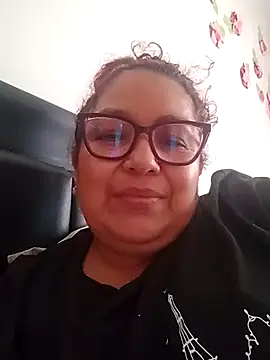 Snapshot of ladytropical1 chatting on 02.06.26 ladytropical1 online show from 02.06.26