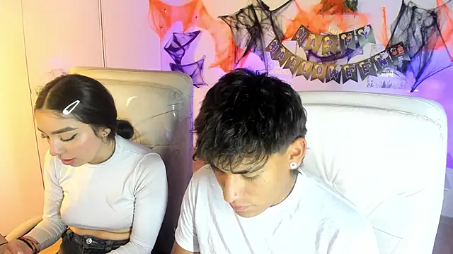 Yiing and yang online show from 10.17.25