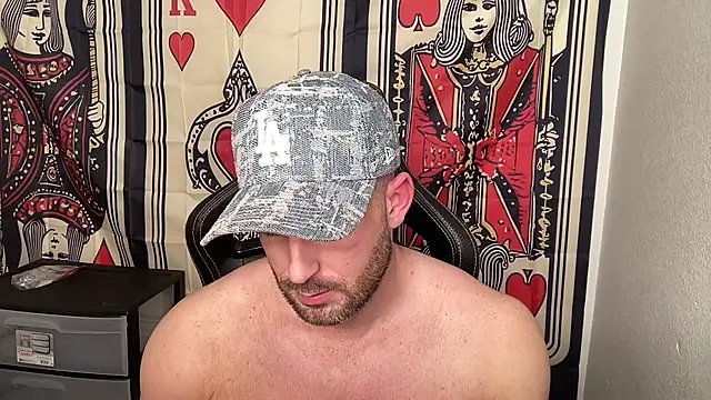 brettmycles28 online show from 11.13.25