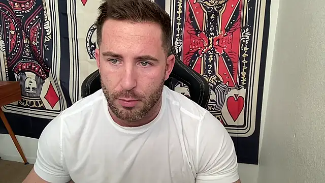 brettmycles28 online show from 12.15.25