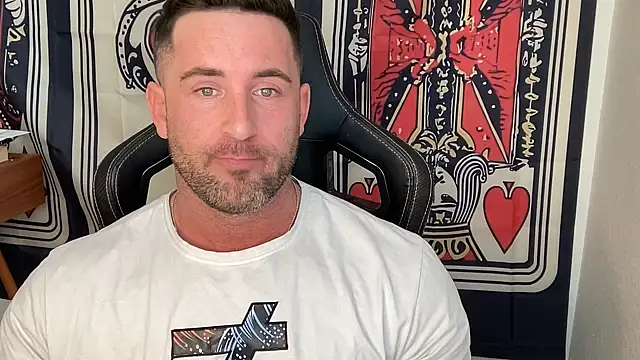 brettmycles28 online show from 01.12.26