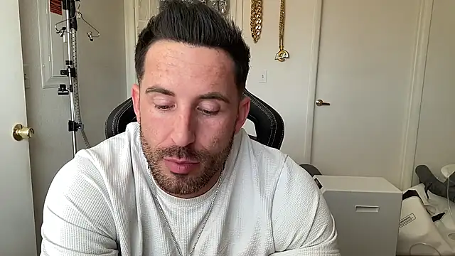 brettmycles28 online show from 07.24.26