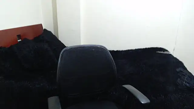 ruby sky69 online show from 11.20.25