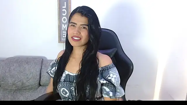 luna starr69 online show from 09.27.25