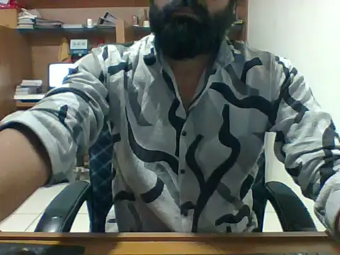 Snapshot of autophile-indian chatting on 03.26.26 autophile-indian online show from 03.26.26