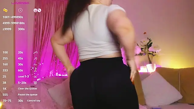 Miss Mila  online show from 04.30.26