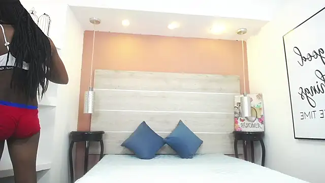 AlexandraCambell online show from 11.10.25