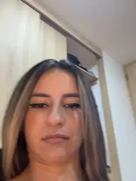 Snapshot of NIQUEILLA8 chatting on 03.10.26 NIQUEILLA8 online show from 03.10.26