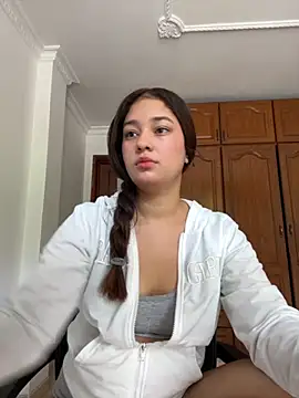 lana rousse01 online show from 10.03.25