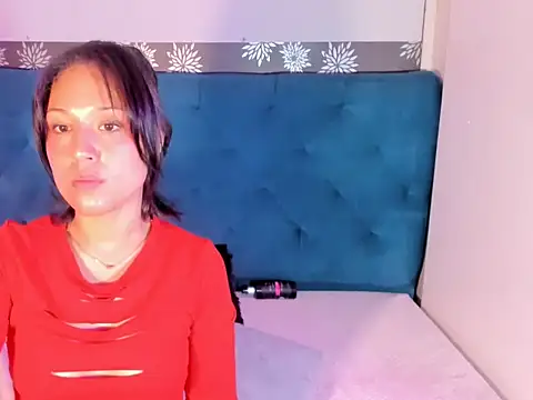 VikyRossee online show from 10.11.25